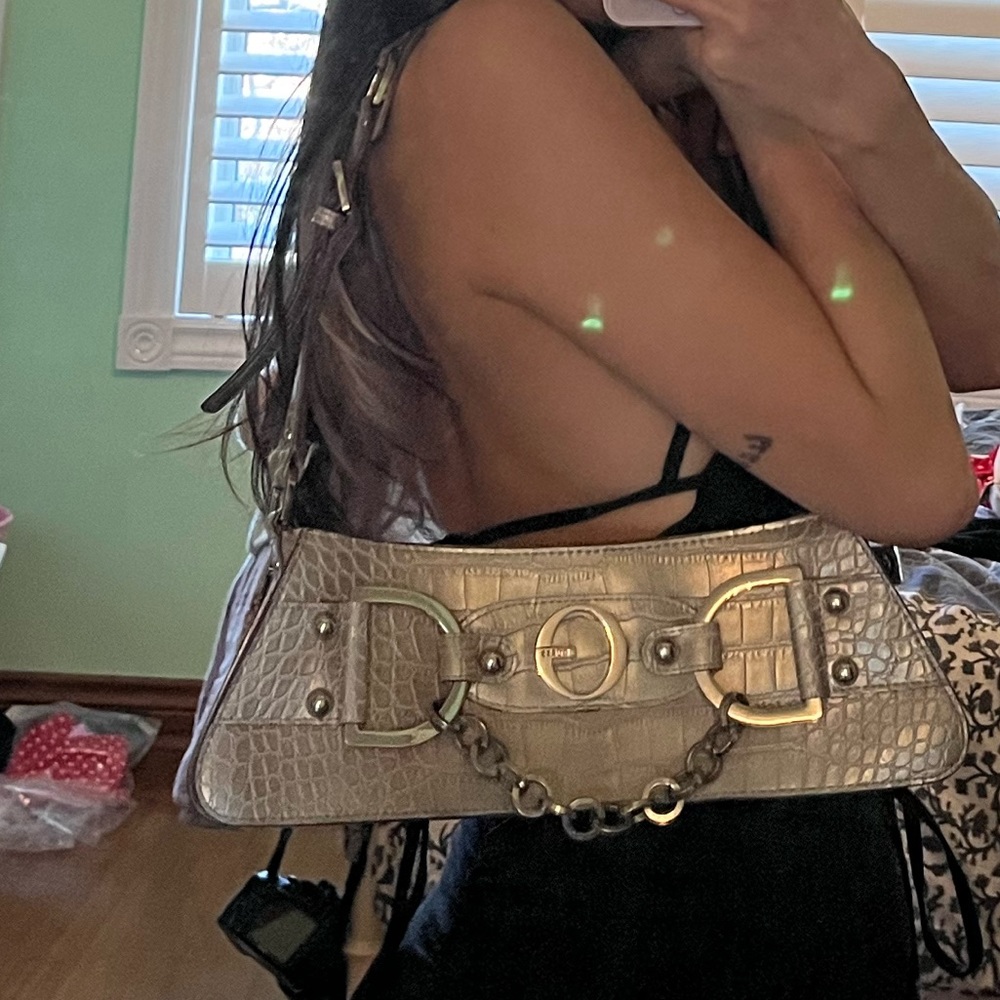 VINTAGE GUESS PURSE